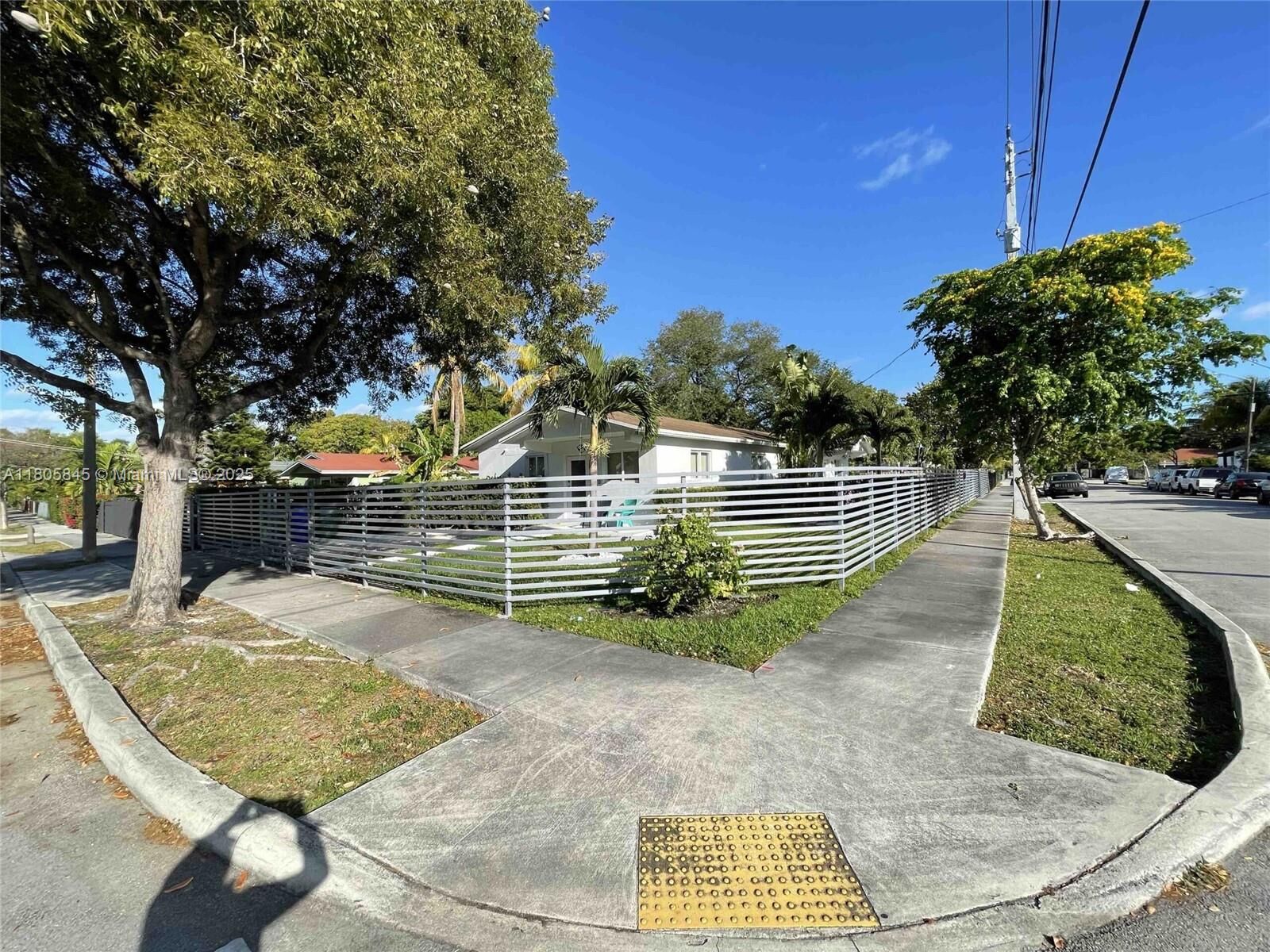 Property Photo: 4400 NW 1st Ave FL 33127