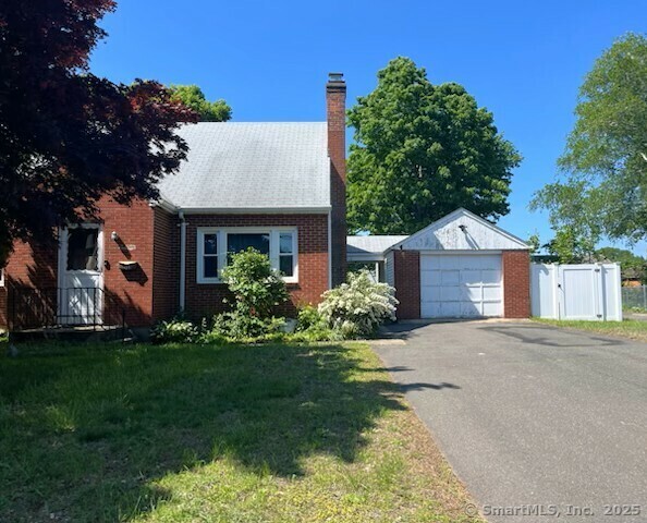 Property Photo:  233 Francis Street  CT 06053 