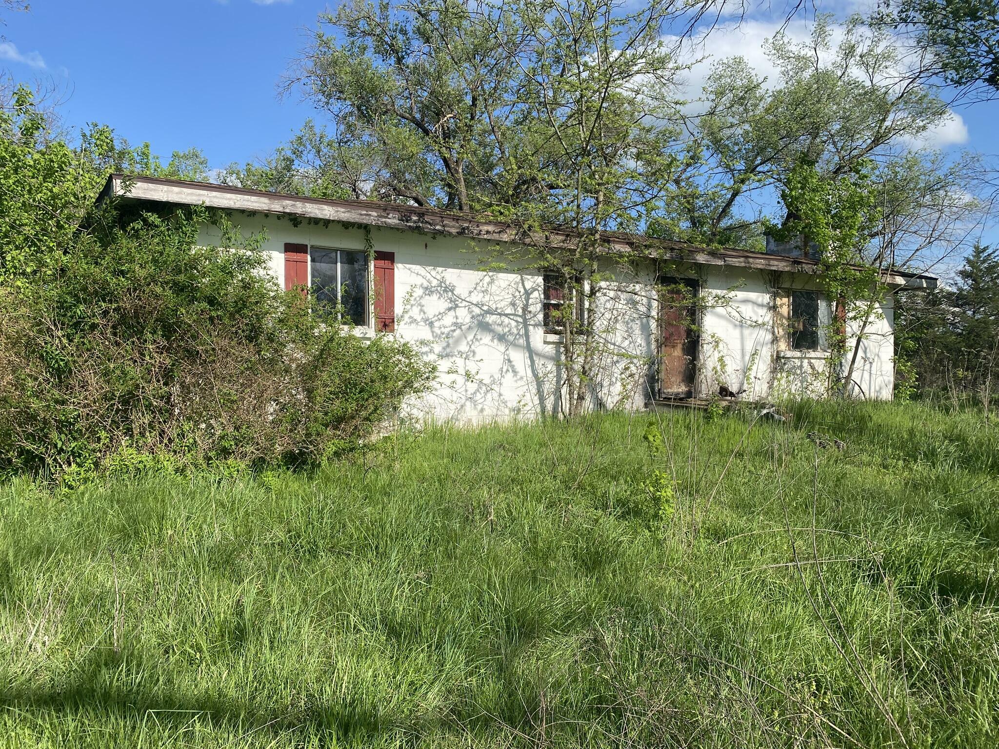 Property Photo: 19999 Auburn Road MO 65668