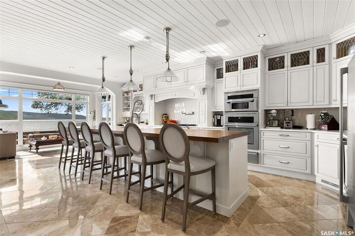 Property Photo: 307A Currie Avenue SK S0A 3Y0