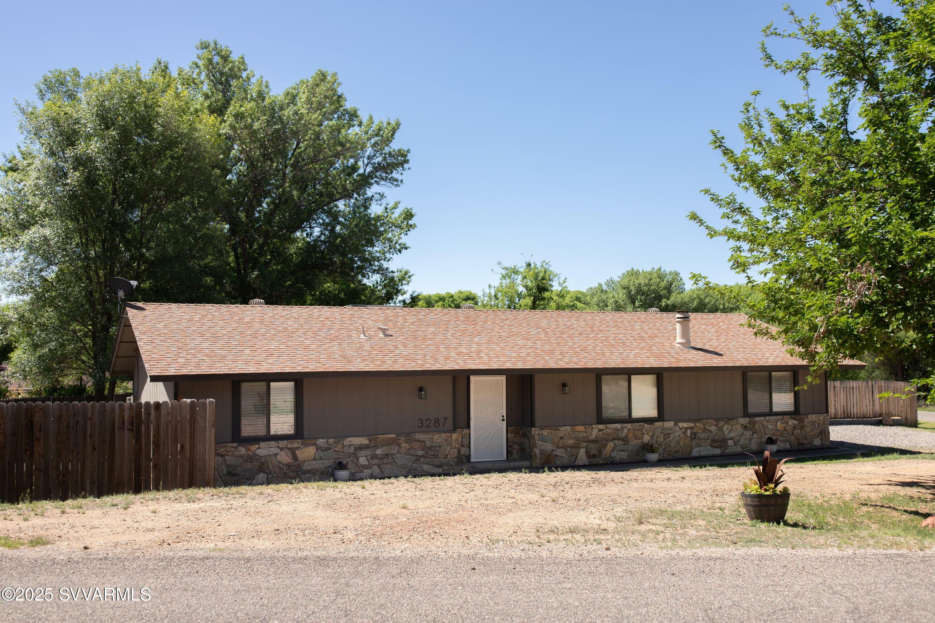 Property Photo: 3287 E Aberdovey Drive AZ 86322