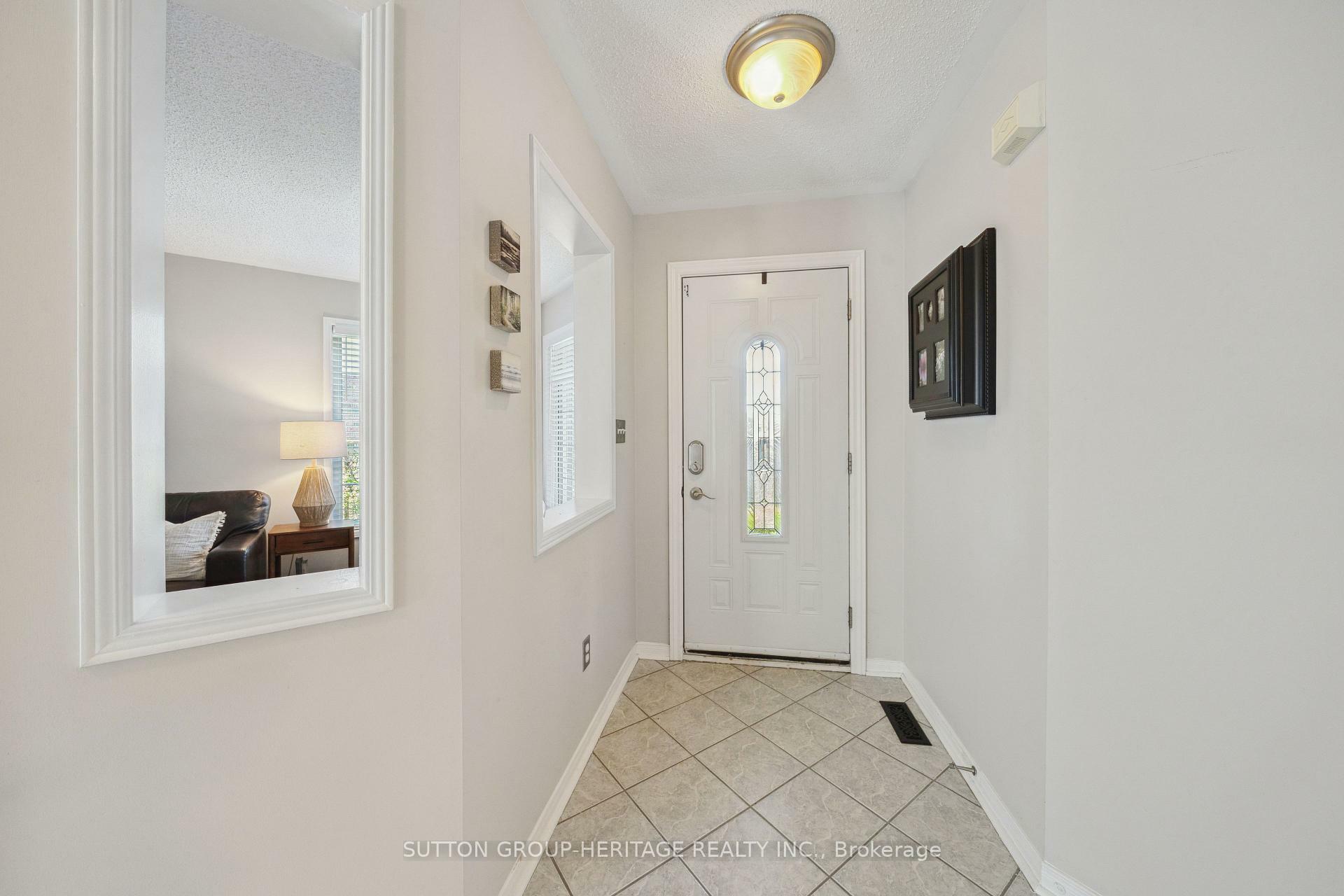 Property Photo: 115 Daiseyfield Avenue ON L1E 3B3