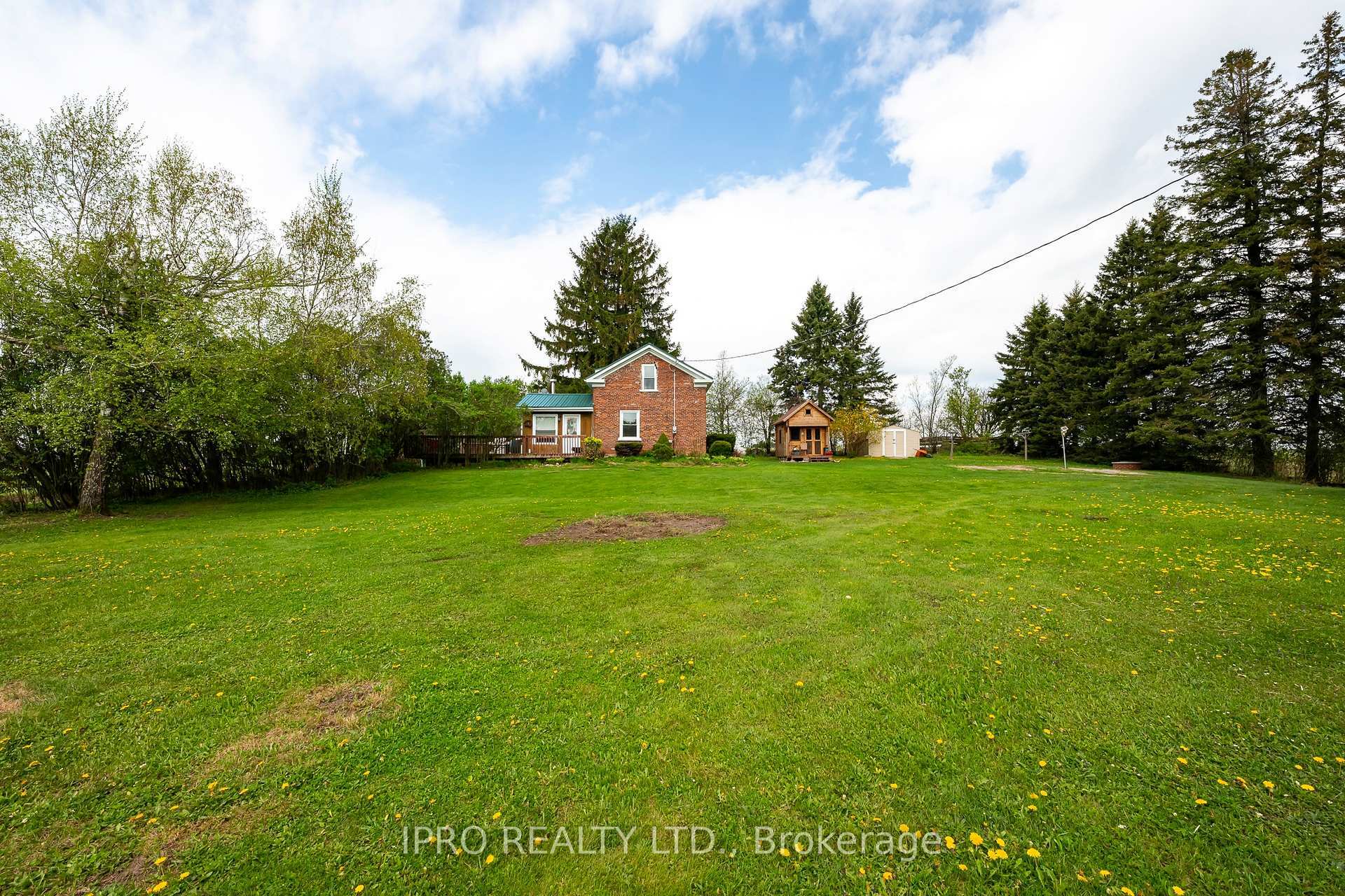 Photo de la propriété: 513506 2nd Line ON L9W 0S4