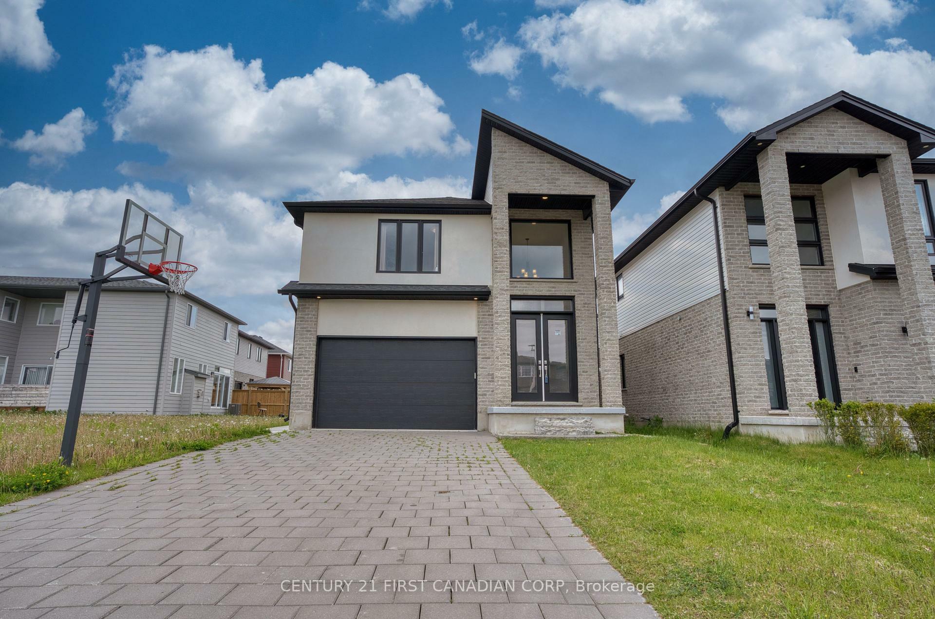 Photo de la propriété: 1285 Sandbar Street ON N6G 0Y3