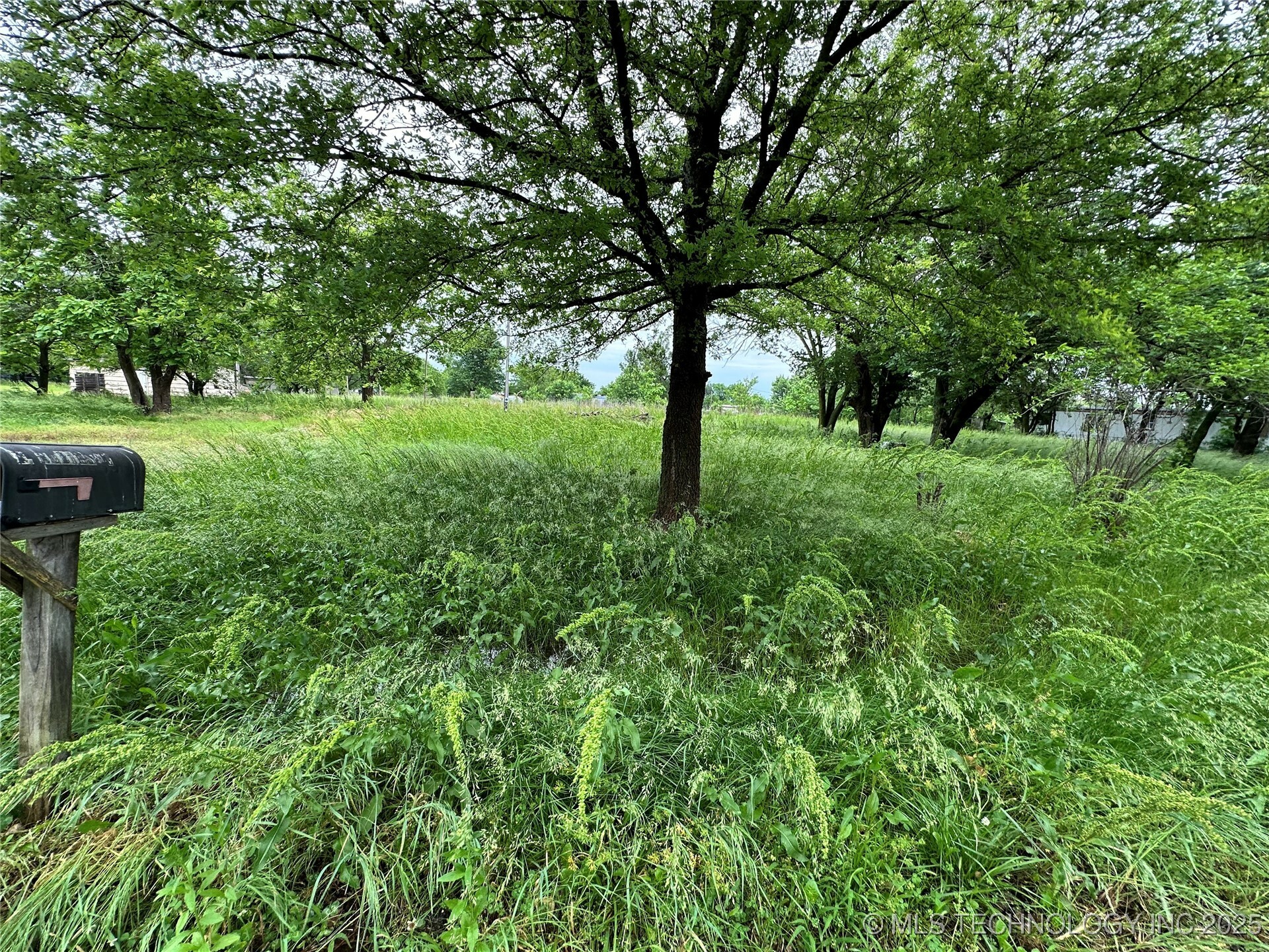 Property Photo:  13851 S Valley Road  OK 74053 