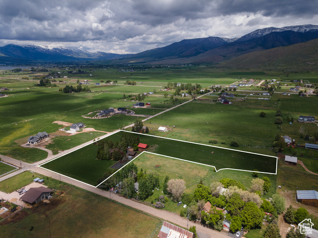 Property Photo: 448 S 8600 E UT 84317
