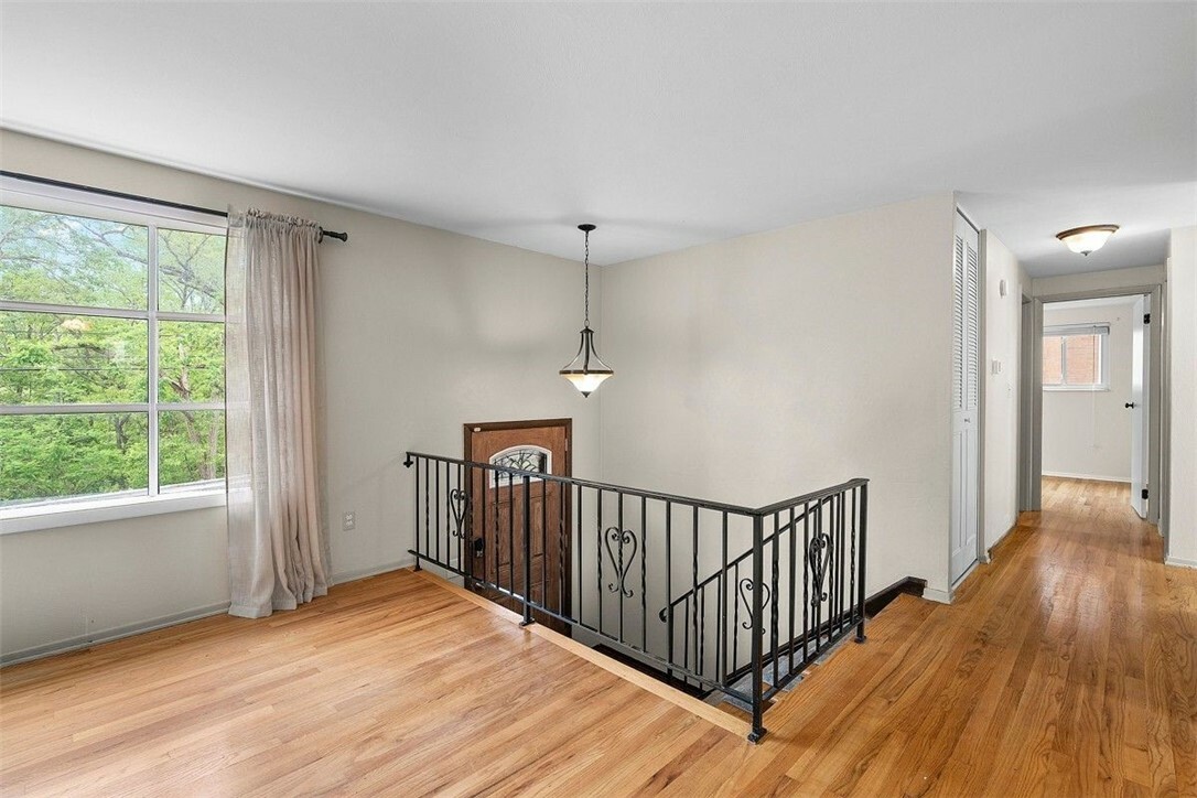 Property Photo: 8555 Roosevelt Boulevard PA 15237