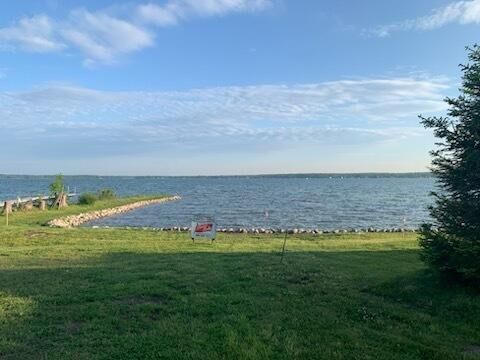Property Photo:  2738 Lakewood Drive  MI 49707 