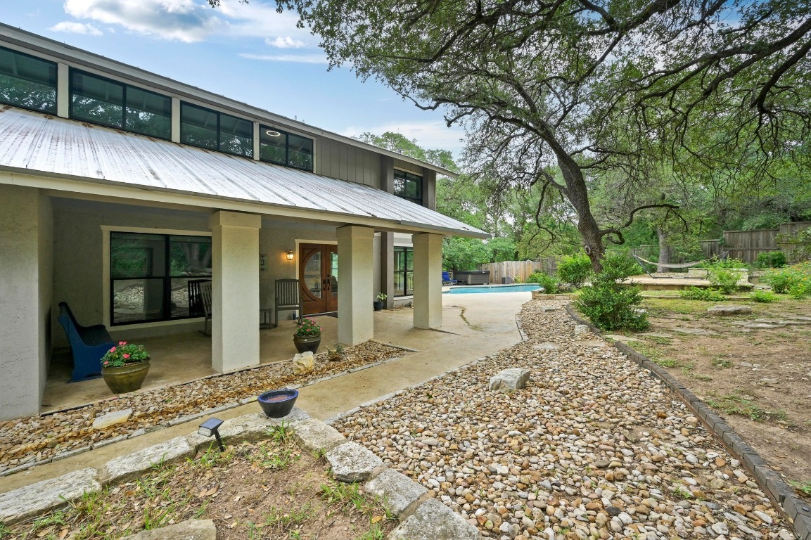 Property Photo: 2009 S Oak Canyon Road TX 78746