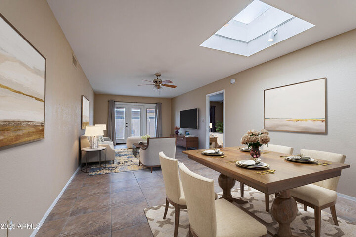 Property Photo:  2527 E Villa Theresa Drive  AZ 85032 