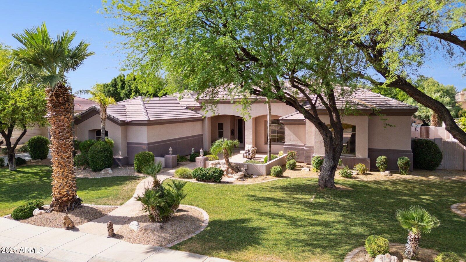 Property Photo:  6428 W Eugie Avenue  AZ 85304 