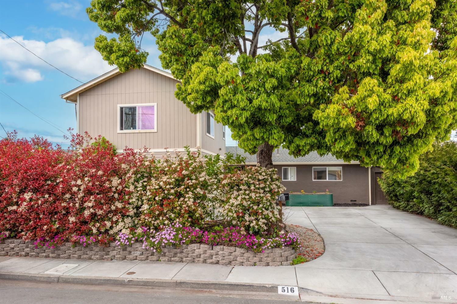 Property Photo: 516 Alta Avenue CA 94928