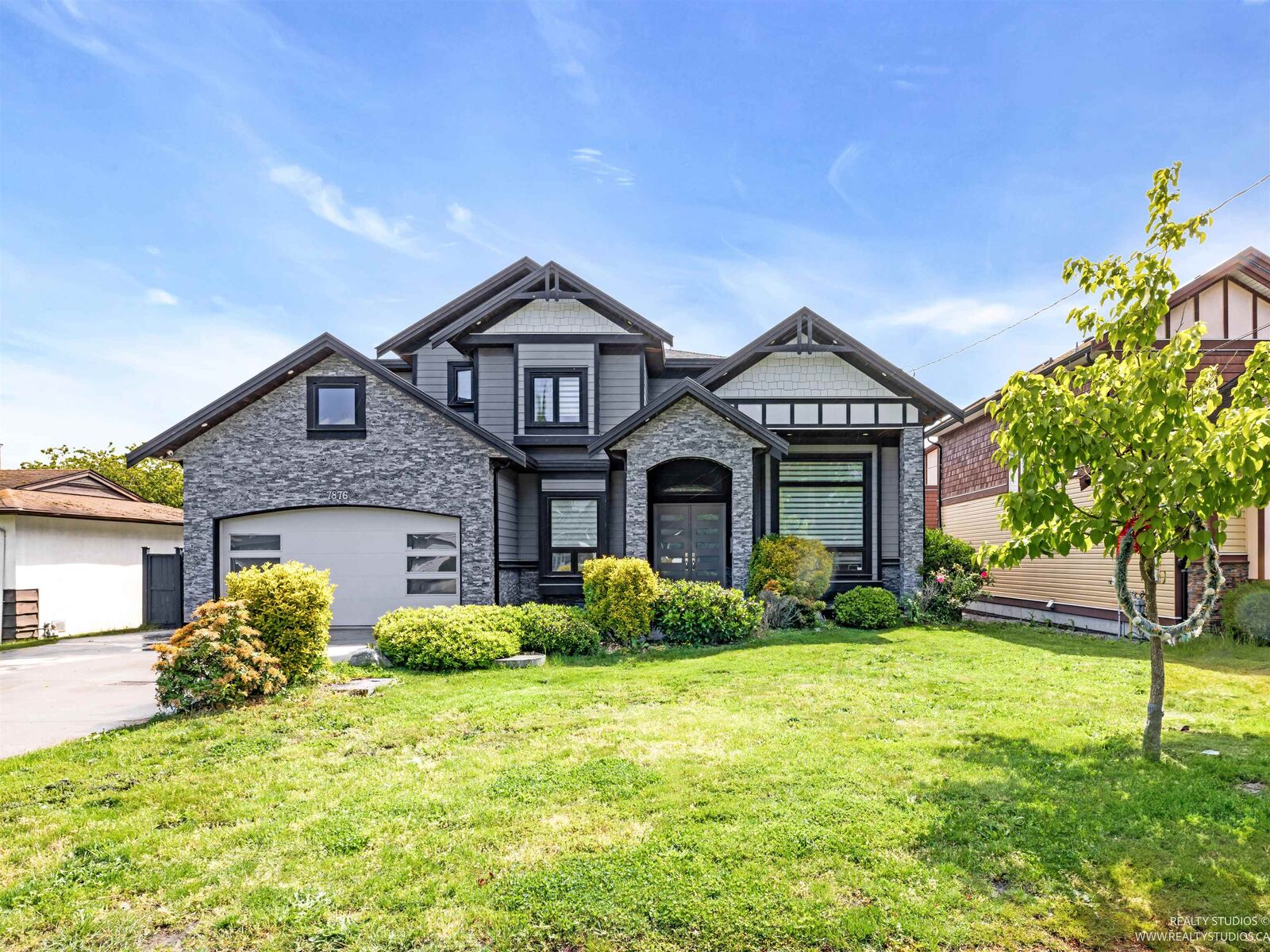 Property Photo:  7876 119A Street  BC V4C 6N6 