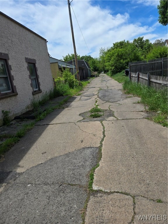 Property Photo: 1748 Ashland Avenue NY 14301