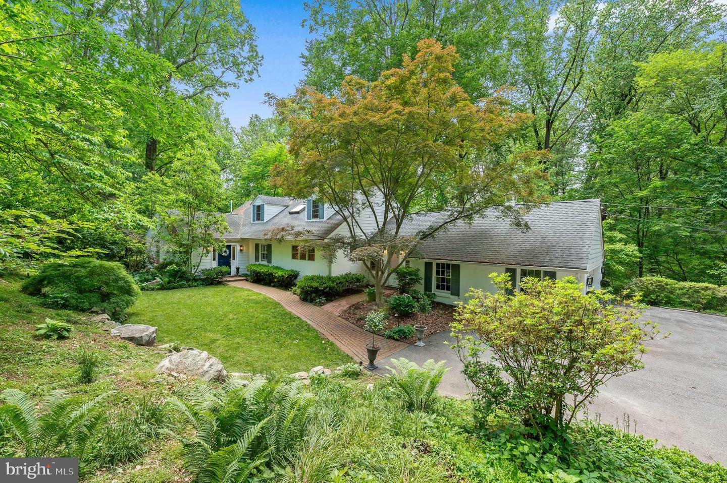 Property Photo: 512 Worthington Road PA 19425