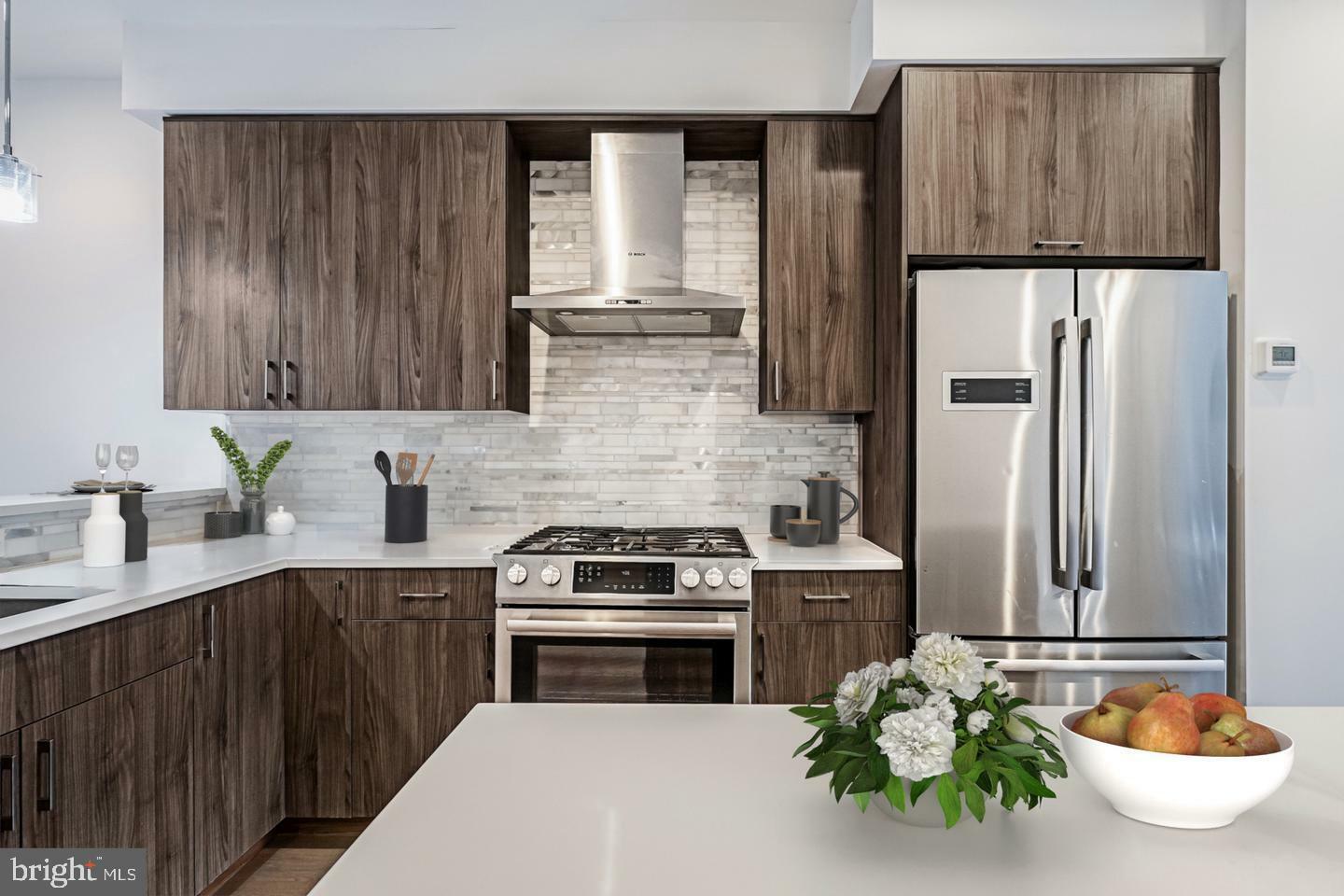 Property Photo: 508 Fairmount Avenue PA 19123