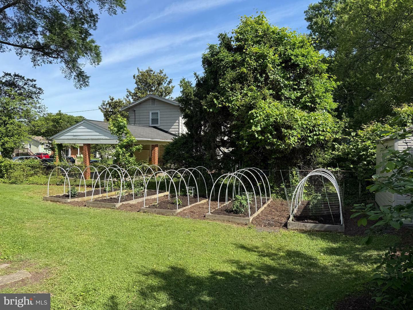 Property Photo: 8230 Citadel Place VA 22180