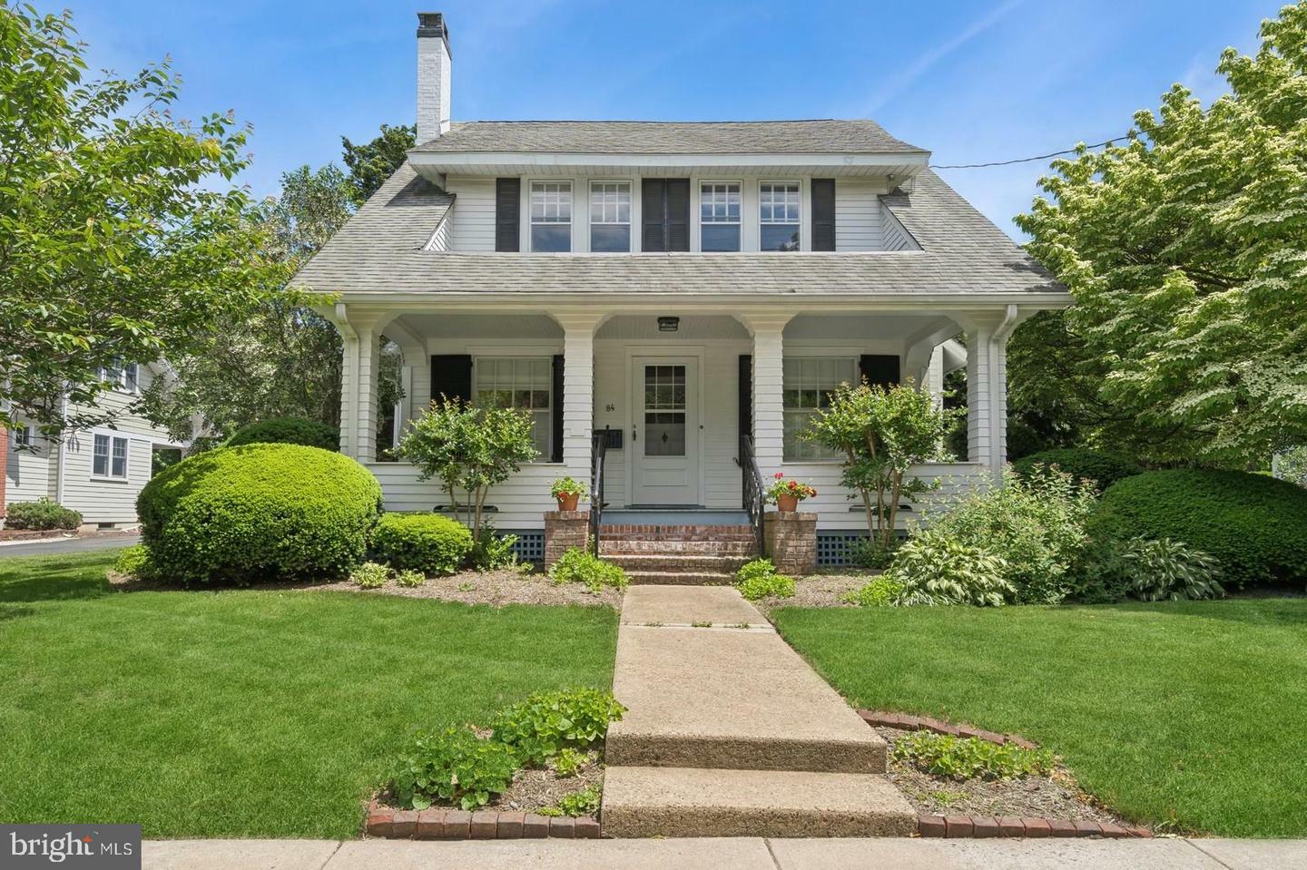 84 N Main Street  Cranbury NJ 08512 photo