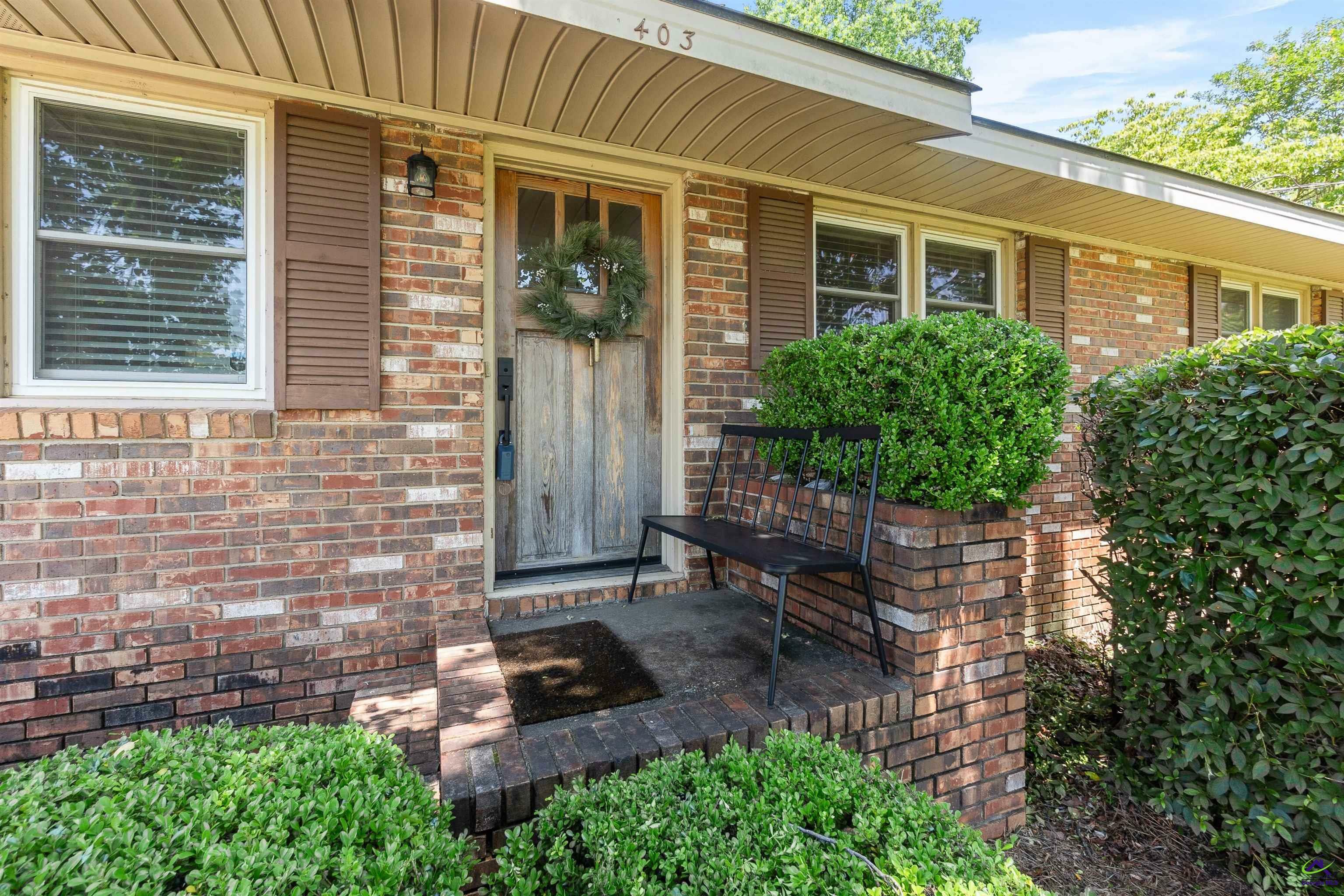 Property Photo: 403 Davis Drive GA 31028