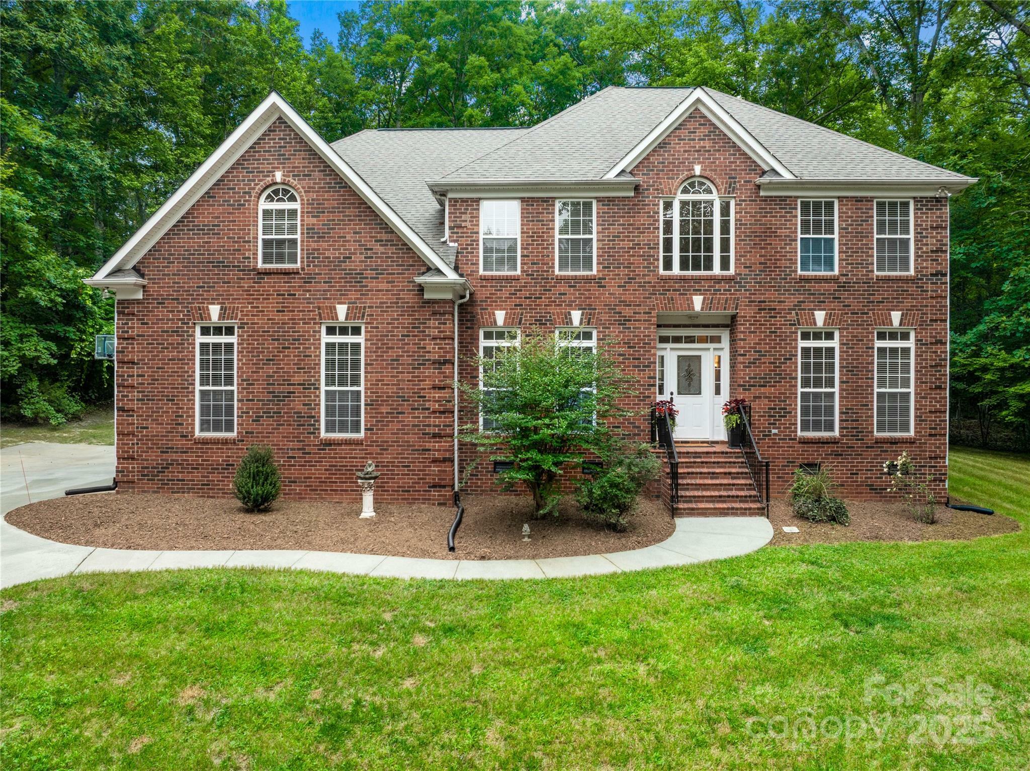 Property Photo: 763 Evans Manor Drive NC 28104