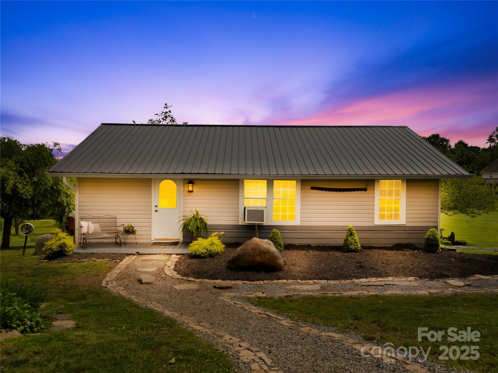 Property Photo:  16 Julep Drive  NC 28701 