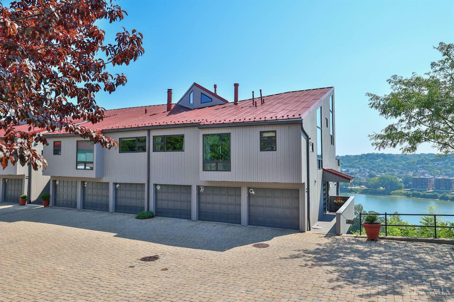 Property Photo: 1026 Hatch Street OH 45202