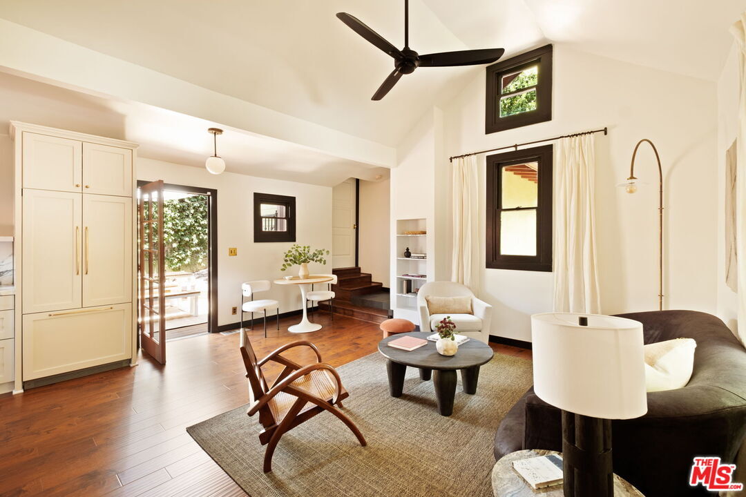Property Photo: 1475 Wallace Ave CA 90026