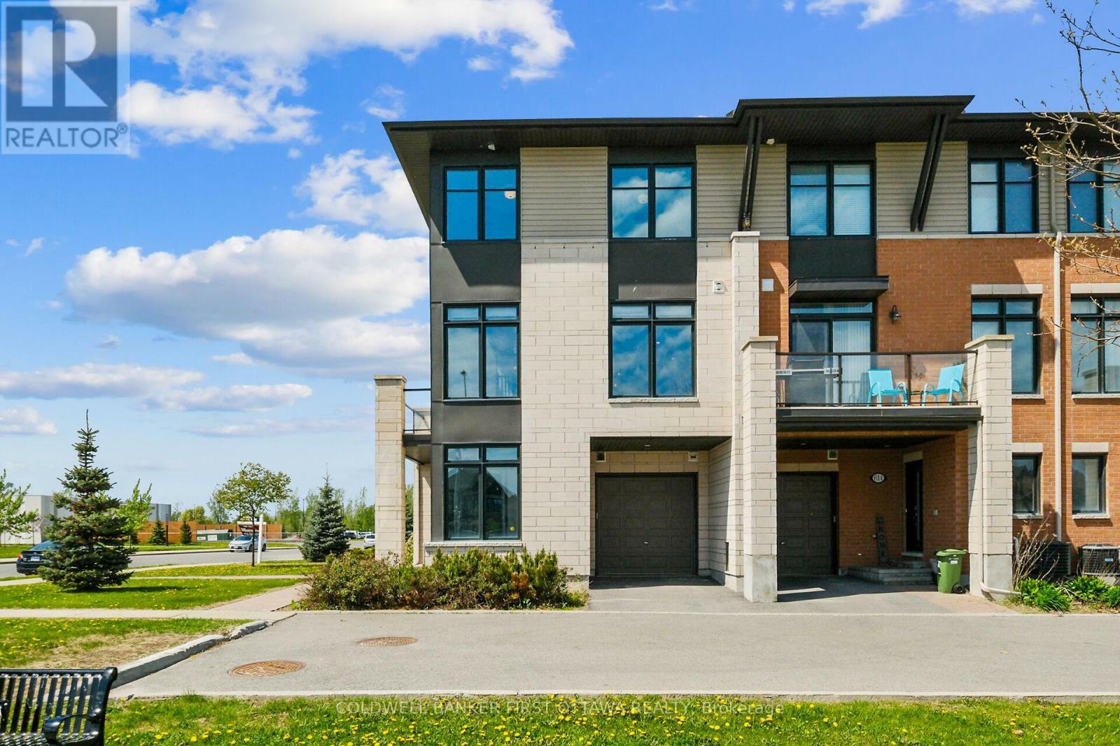 Property Photo: 612 Chaperal Private ON K4A 0Y2