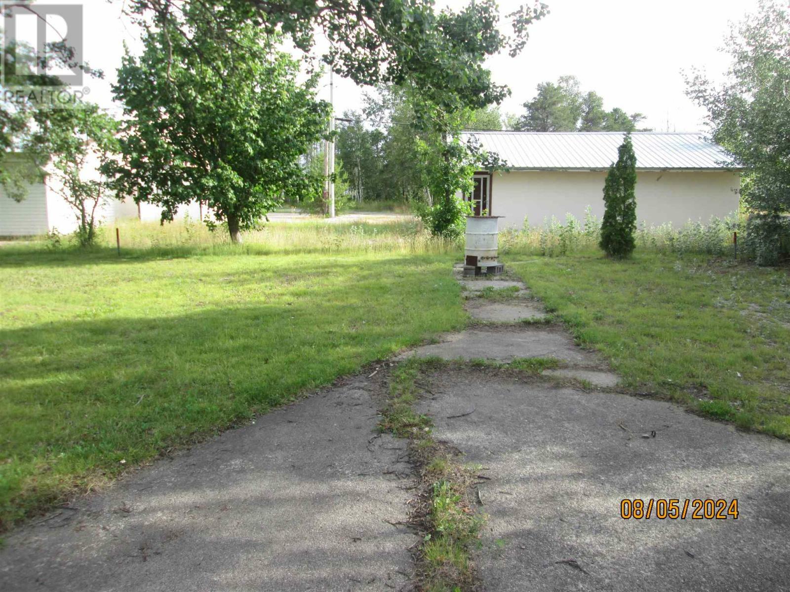 Property Photo:  406 Main Street  ON P0T 1T0 