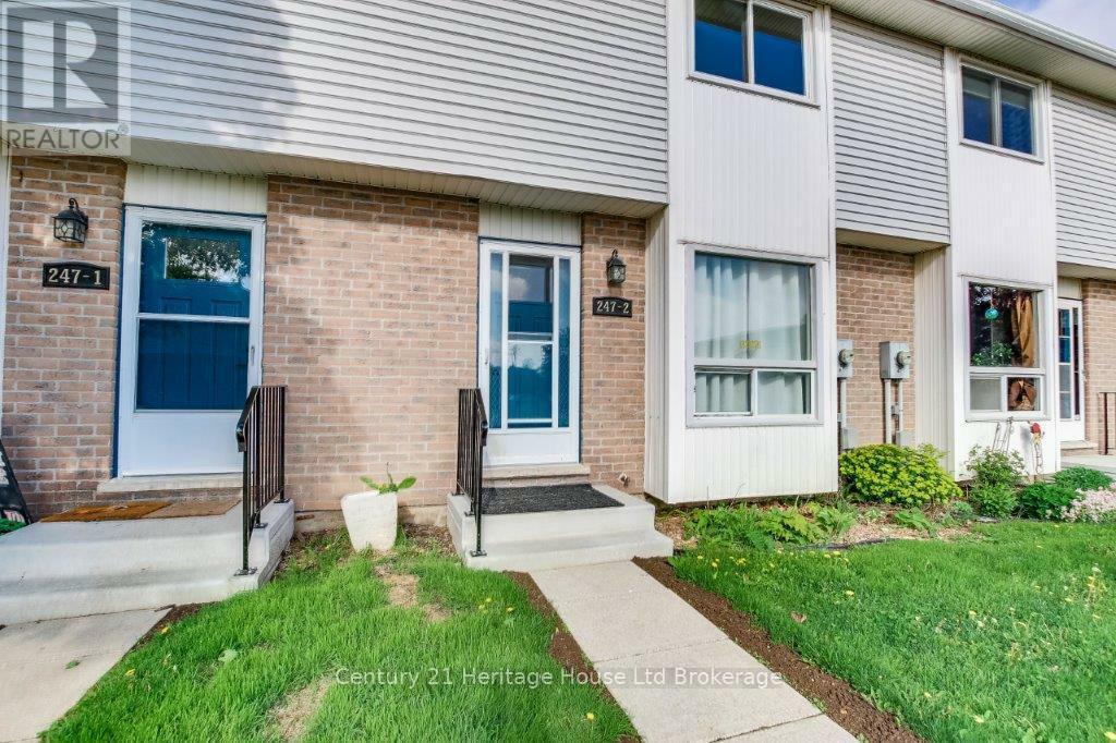 Photo de la propriété: 247 Lansdowne Avenue 2 ON N4T 1N6