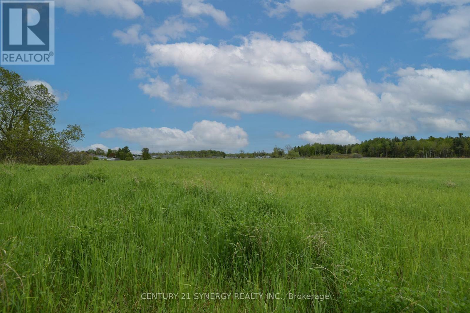 Photo de la propriété:  00 Milton Stewart Avenue  ON K7S 0E1 