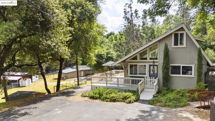 Property Photo:  20638 Maranatha Rd  CA 95379 