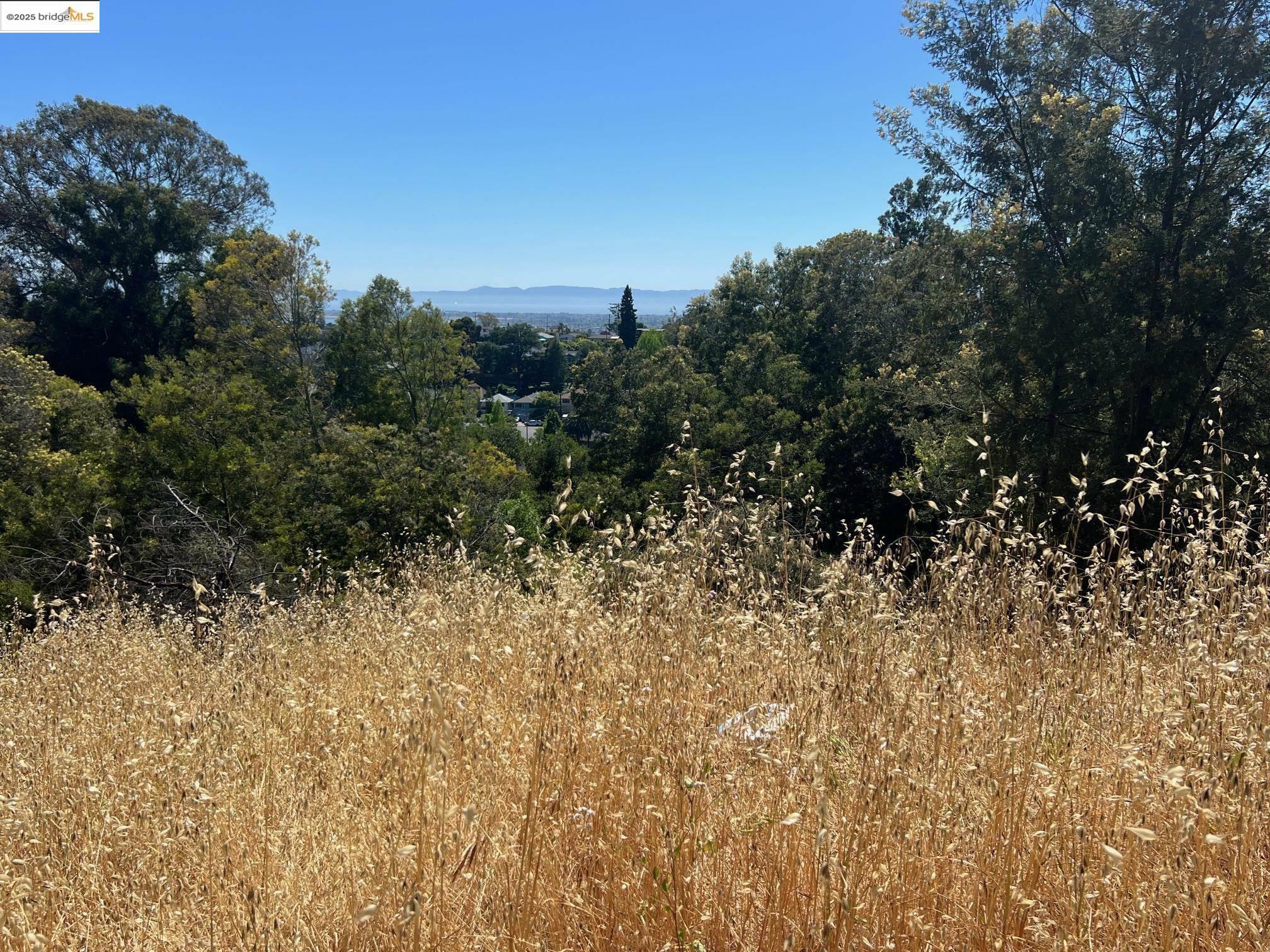 Property Photo:  3257 Monterey Blvd.  CA 94602 