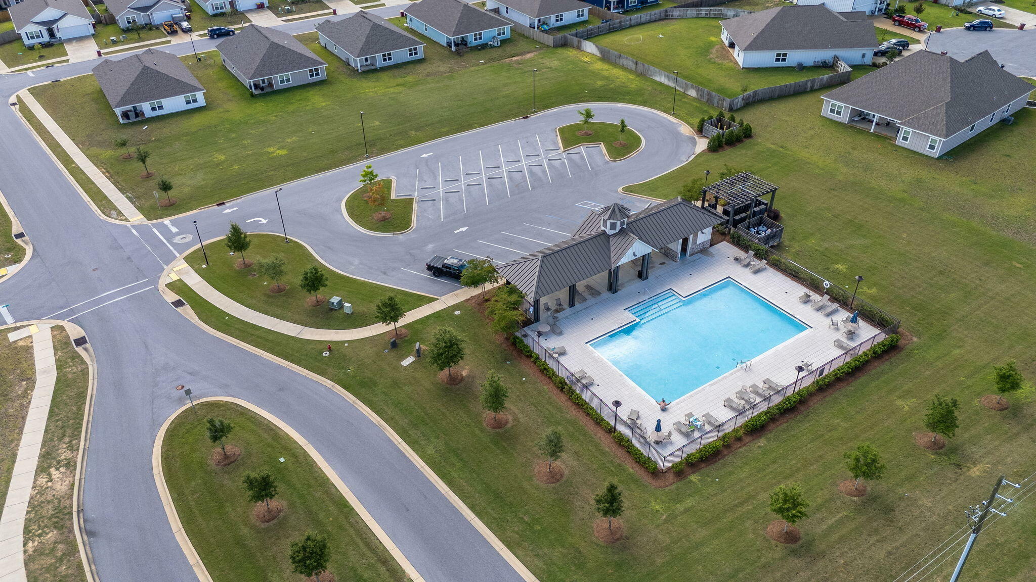 Property Photo: 608 Champ Trail FL 32539