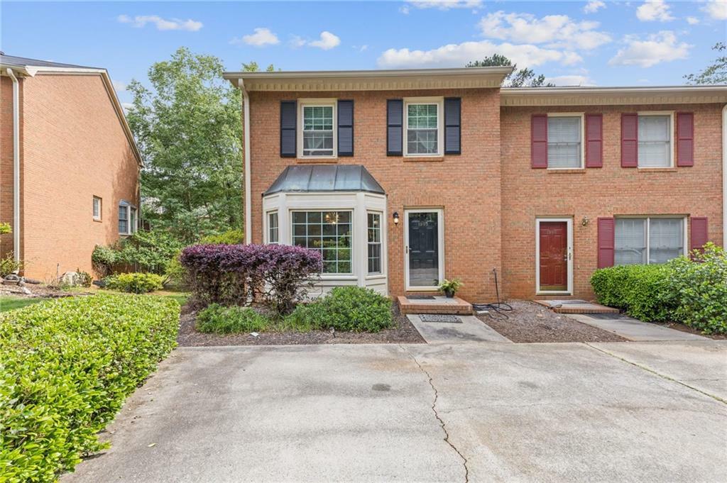 Property Photo: 1995 Raleigh Tavern Drive GA 30076