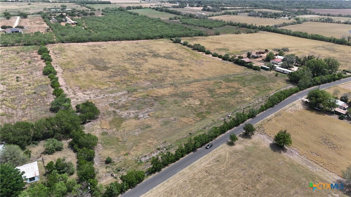 Property Photo:  10945 Dillon Road  TX 78002 