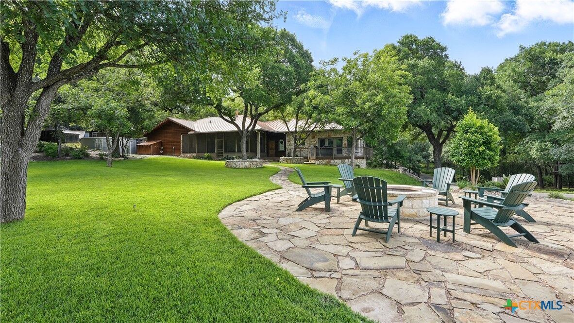 Property Photo: 119 Stageline Drive TX 78640