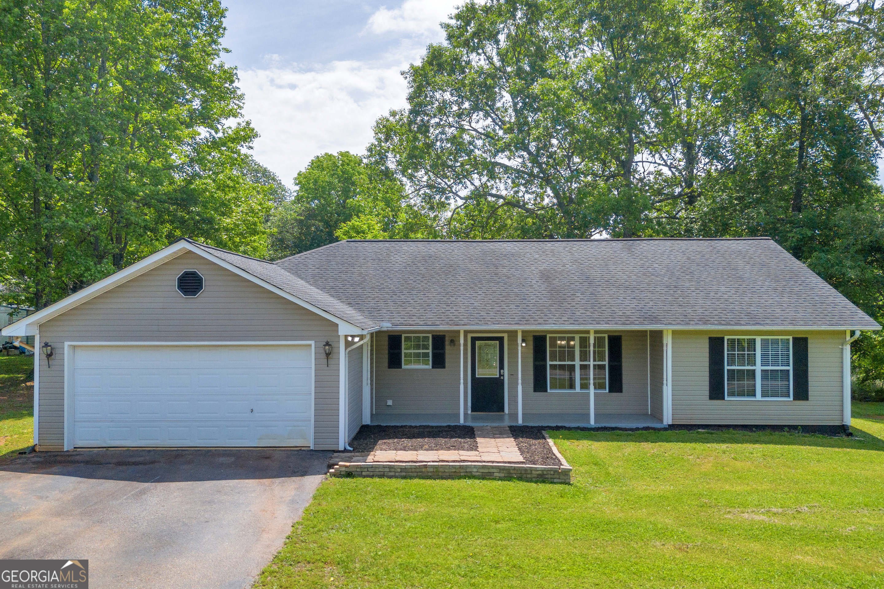 Property Photo:  464 Old Camp Creek Road  GA 30531 