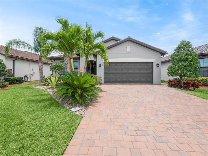 788 SE Villandry Way  Port St Lucie FL 34984 photo