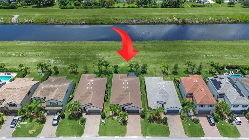 Property Photo:  788 SE Villandry Way  FL 34984 