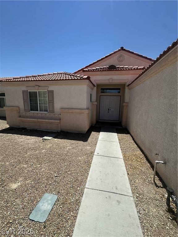 Property Photo: 3815 Shimmering Creek Avenue NV 89031