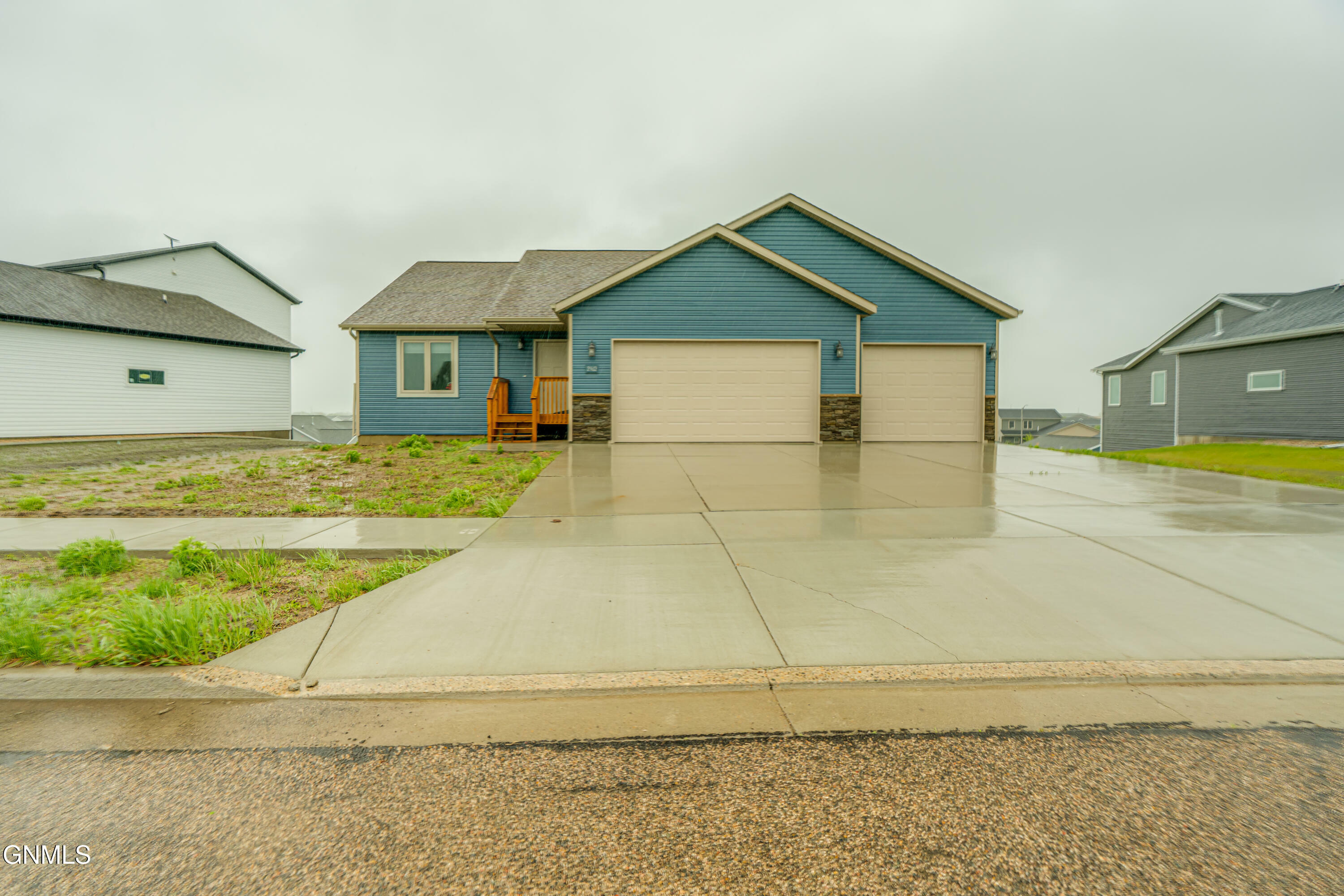 2962 Armstrong Street  Bismarck ND 58504 photo
