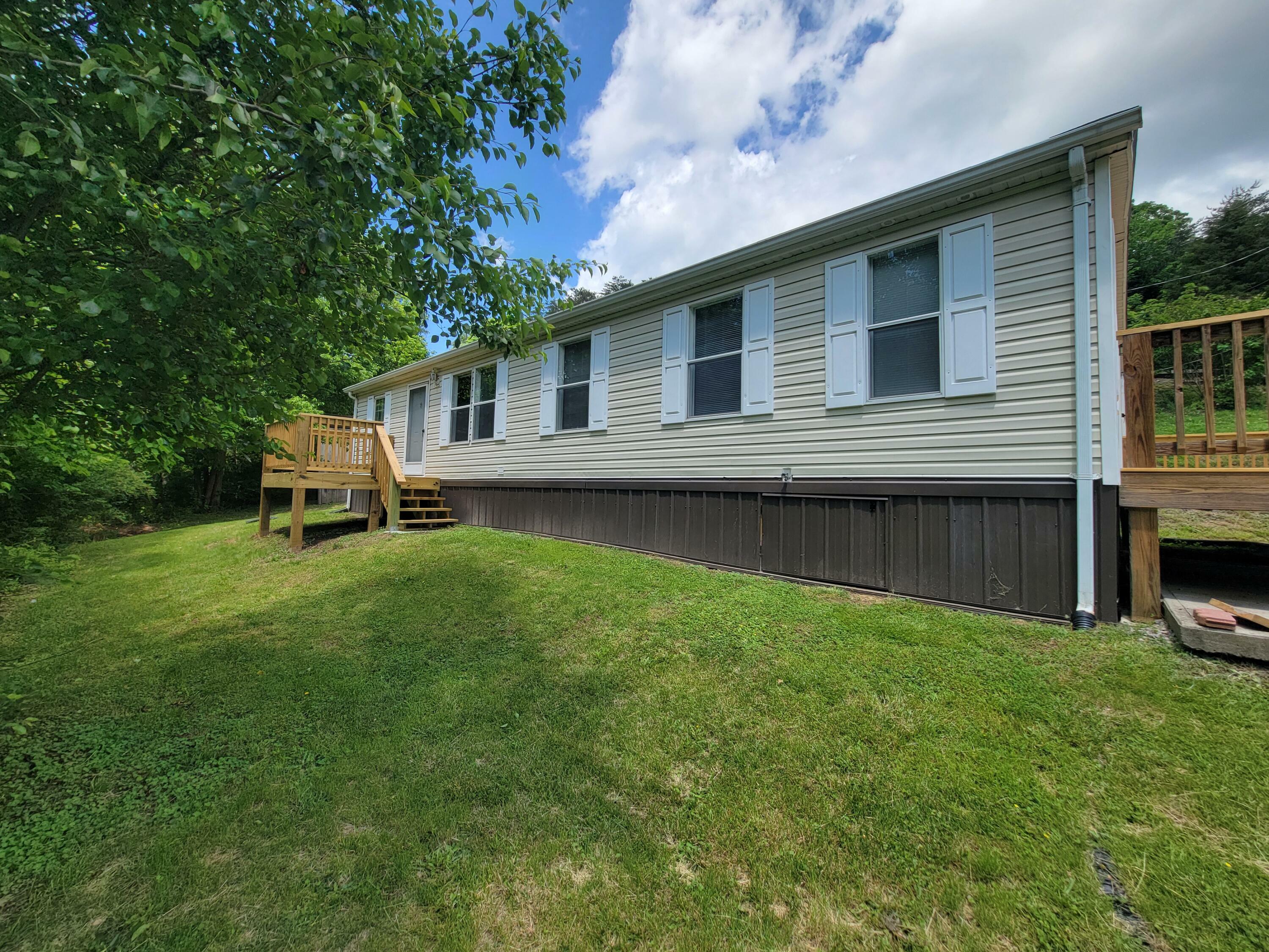 76 Gray Sulphur Springs Rd  Peterstown WV 24963 photo