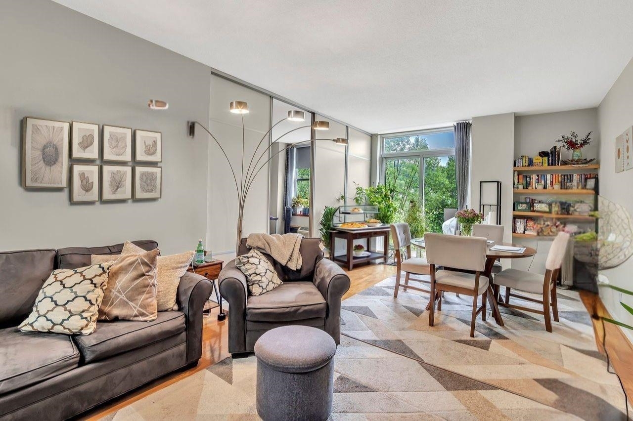 Property Photo: 200 Grand Cove Way Ph-5F NJ 07020