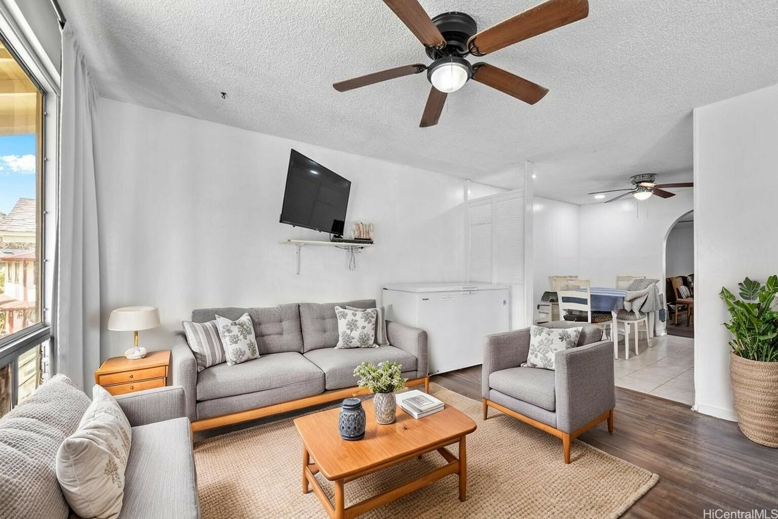 Property Photo: 94-328 Hakamoa Street HI 96789