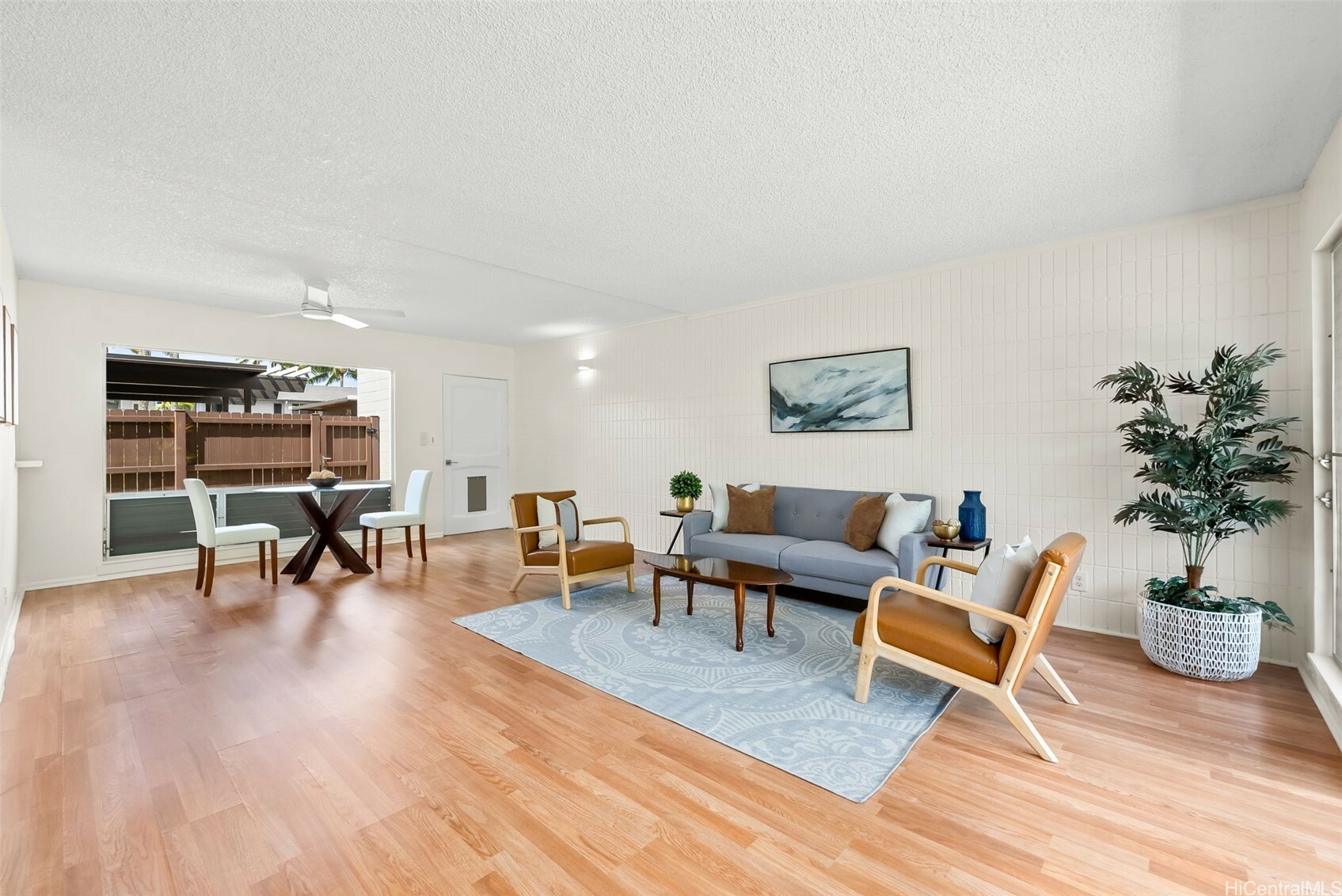 Property Photo: 214 Koko Isle Circle 1707 HI 96825