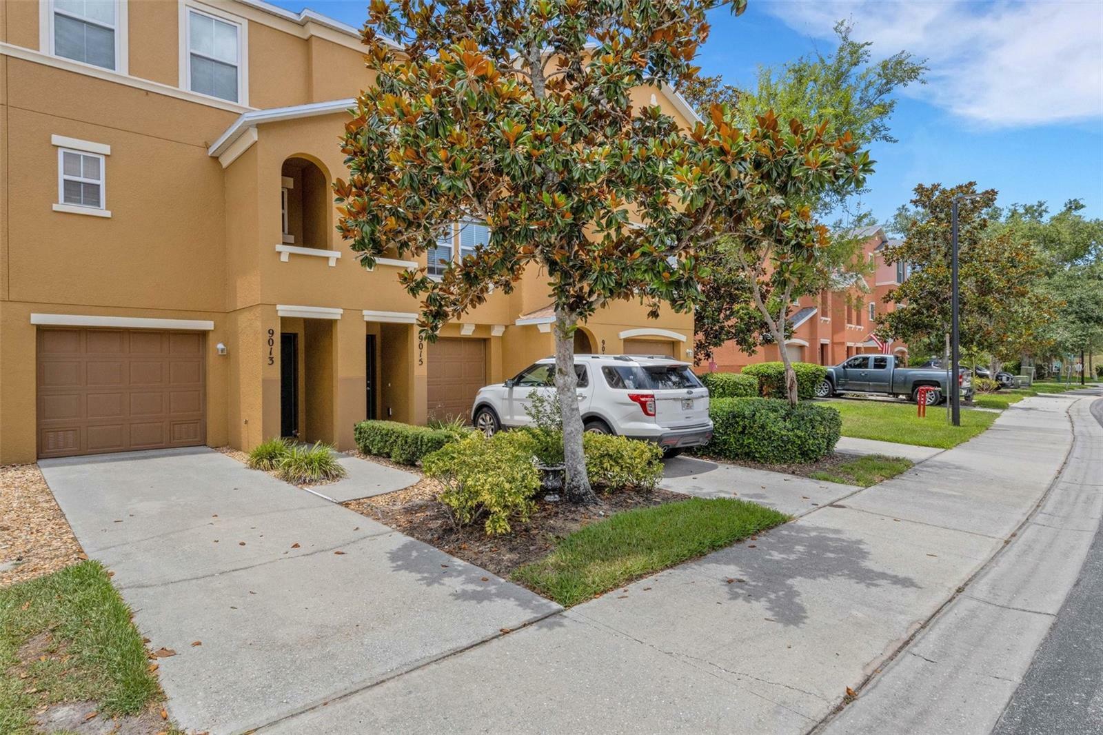 Property Photo: 9013 White Sage Loop FL 34202