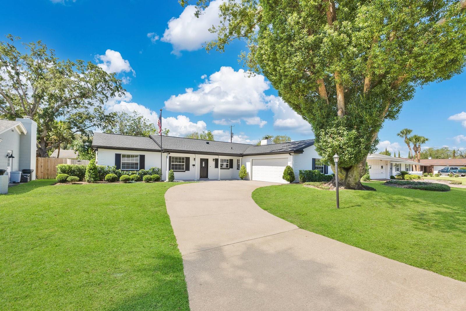 Property Photo:  2460 Worthington Road  FL 32751 