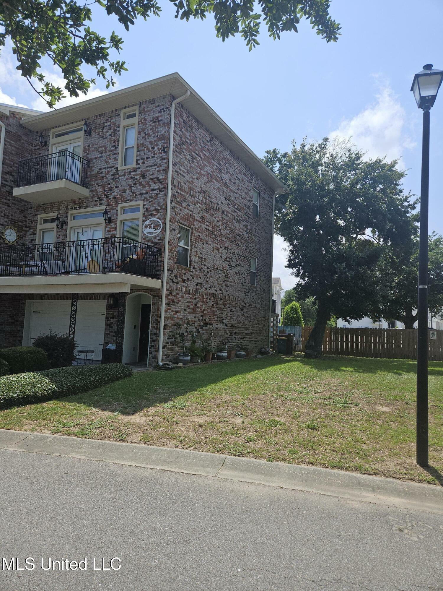 Property Photo: 21 Oak Alley Lane MS 39560