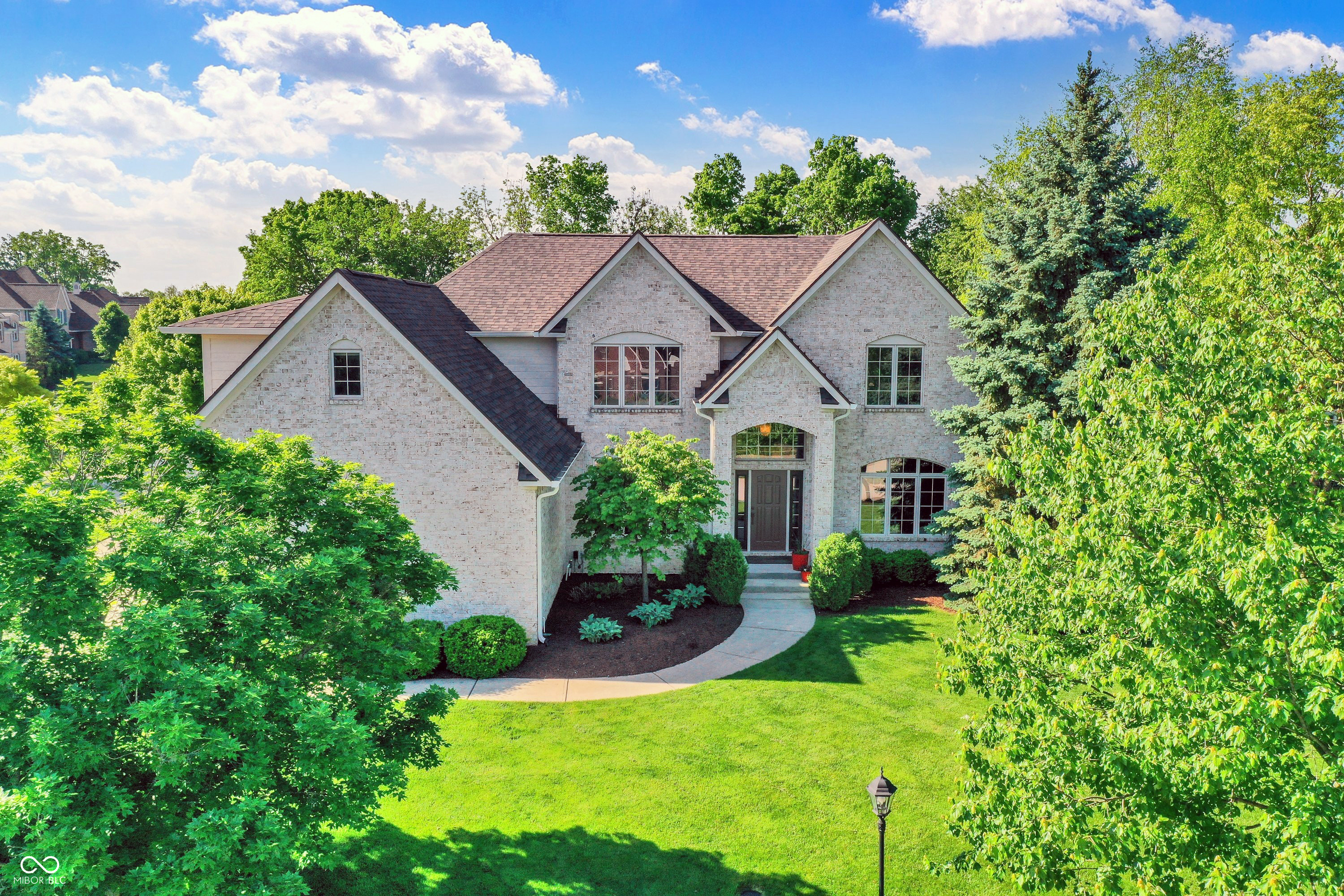 Property Photo: 16316 Brookhollow Drive IN 46074